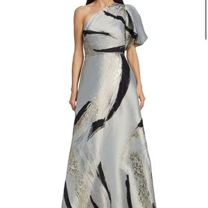 Teri Jon by Rickie Freeman Asymmetric Abstract Jacquard Gown; size 8.